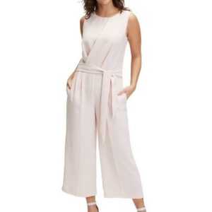 Betty&Co Jumpsuit ohne Arm (1-tlg) Falten