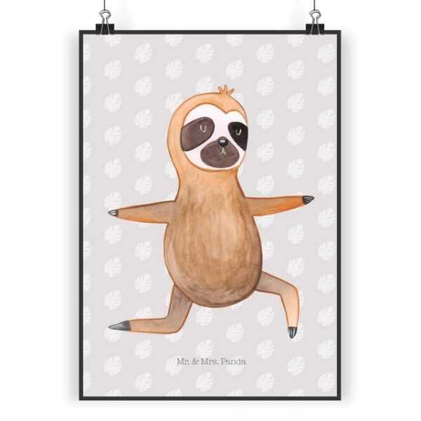 Mr. & Mrs. Panda Poster DIN A5 Faultier Yoga - Grau Pastell - Geschenk, Handgemaltes Poster, Faultier Yoga (1 St), Farbecht