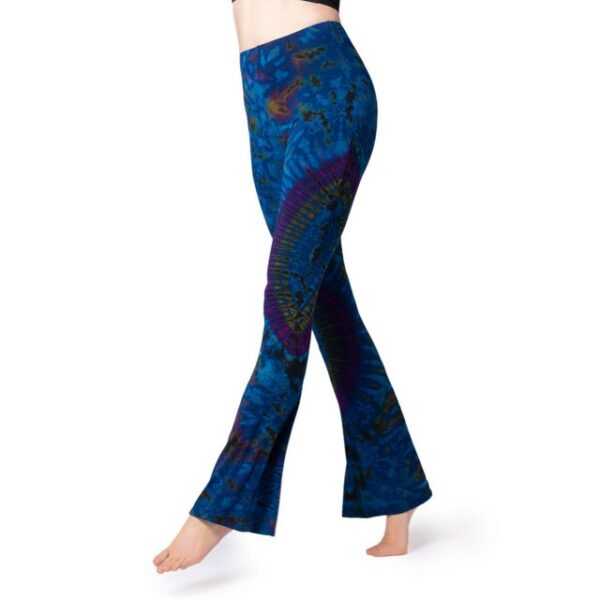 PANASIAM Leggings Unikat Batik Leggings stretch mit ausgestelltem Bein handgefertigt bequeme Bootcut Hose mit Schlag aus natürlicher Viskose für Yoga Sport