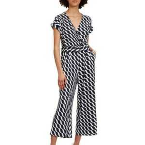 Betty Barclay Jumpsuit mit Eingrifftaschen (1-tlg) Form